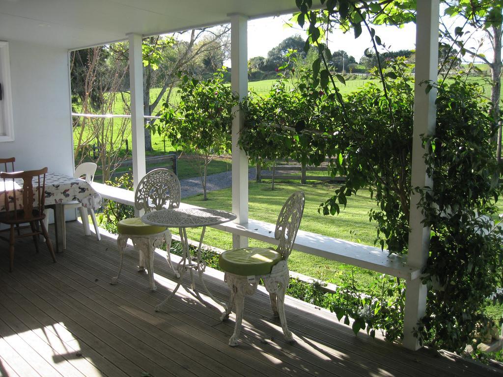 Miranda Orchard Cottage Extérieur photo