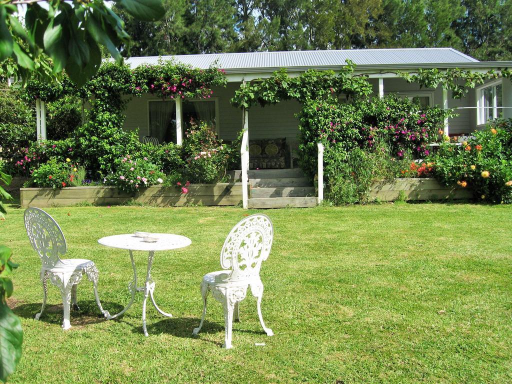 Miranda Orchard Cottage Extérieur photo